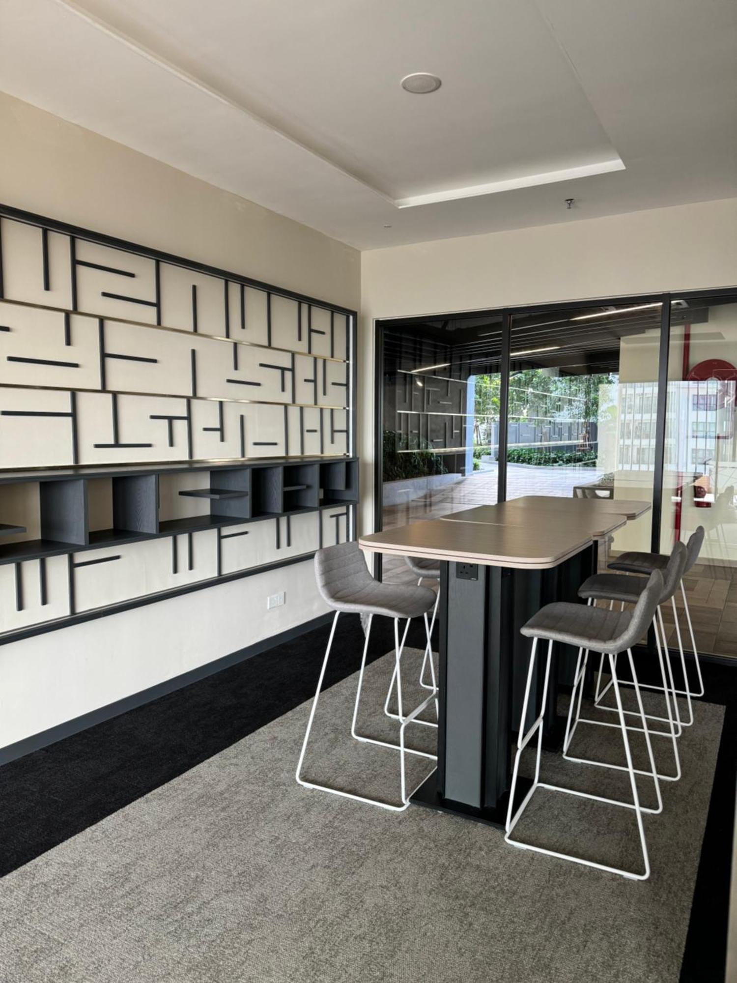 Sy Urban Dwell Staycation Near Stadium